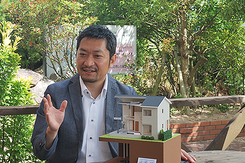 代表 橋本真成