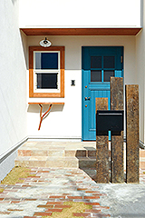 玄関アプローチ