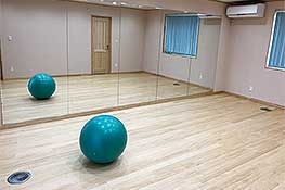 ダンスルーム＋地中熱